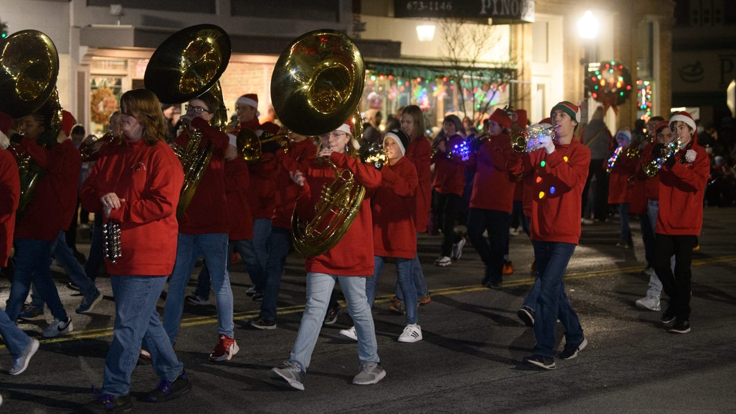 parade-jrhs_6499